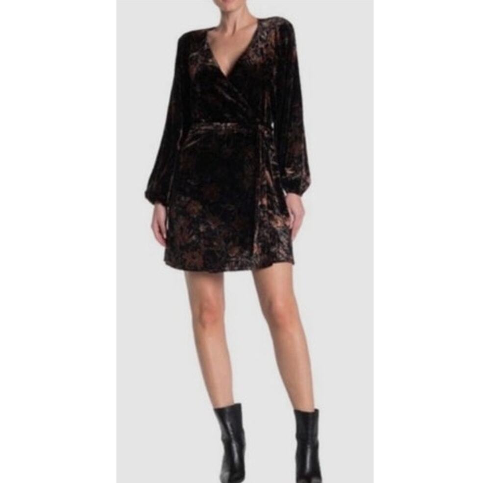 NWOT PAIGE Estefani Velvet Dress Womens Size Large